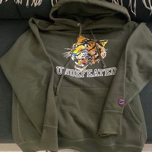 Undefeated Mens Size Medium Hoodie Olive/Khaki Green